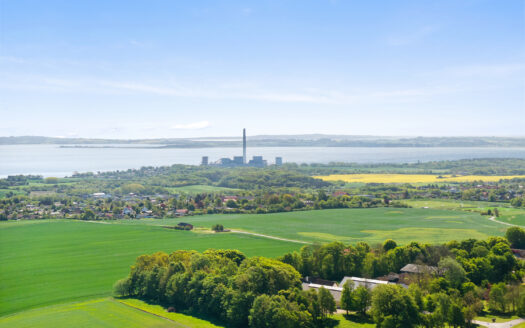 Unik ejendom med kombineret bolig og erhverv – perfekte rammer for virksomhed og hjem i ét